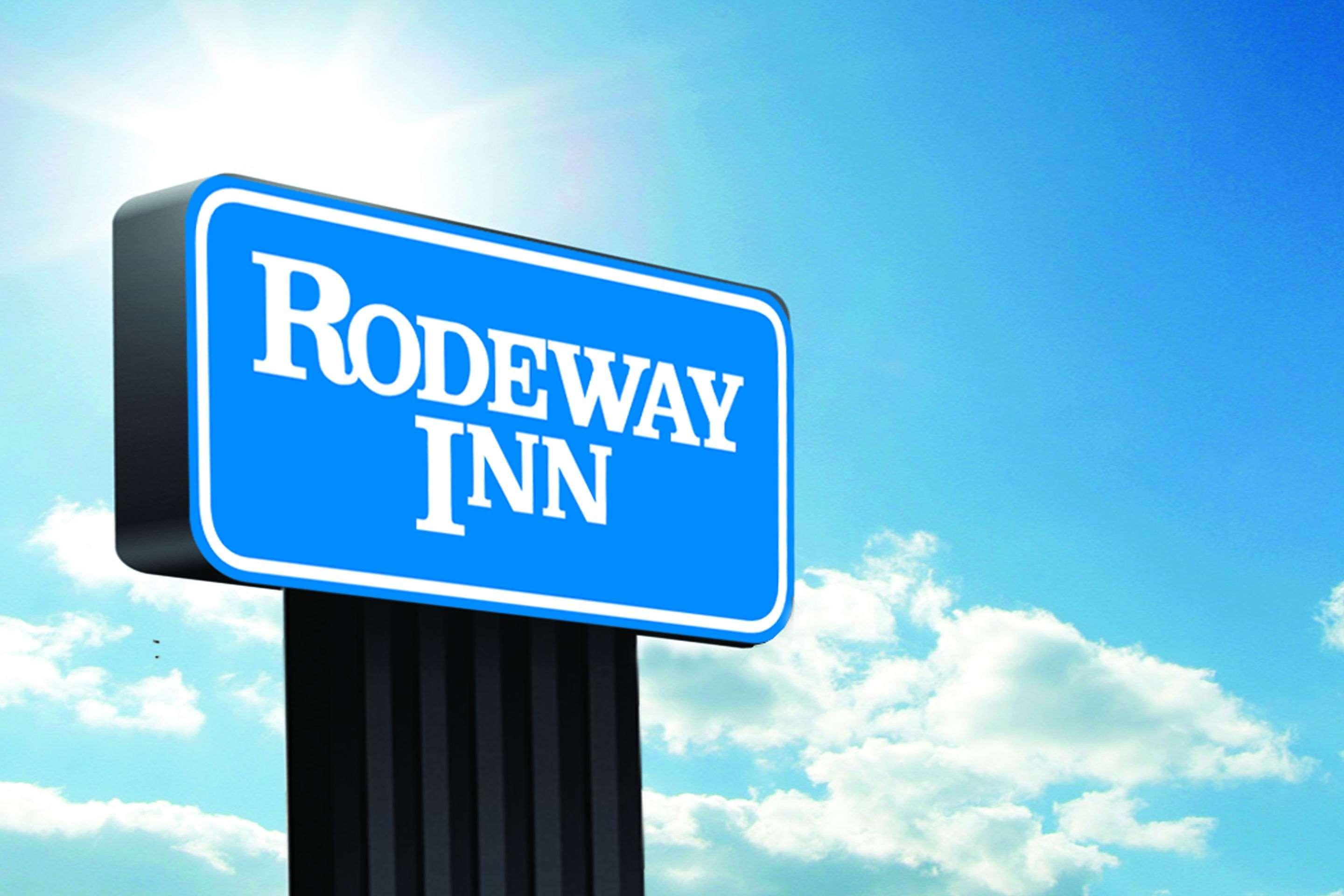 Rodeway Inn Pittsfield Εξωτερικό φωτογραφία