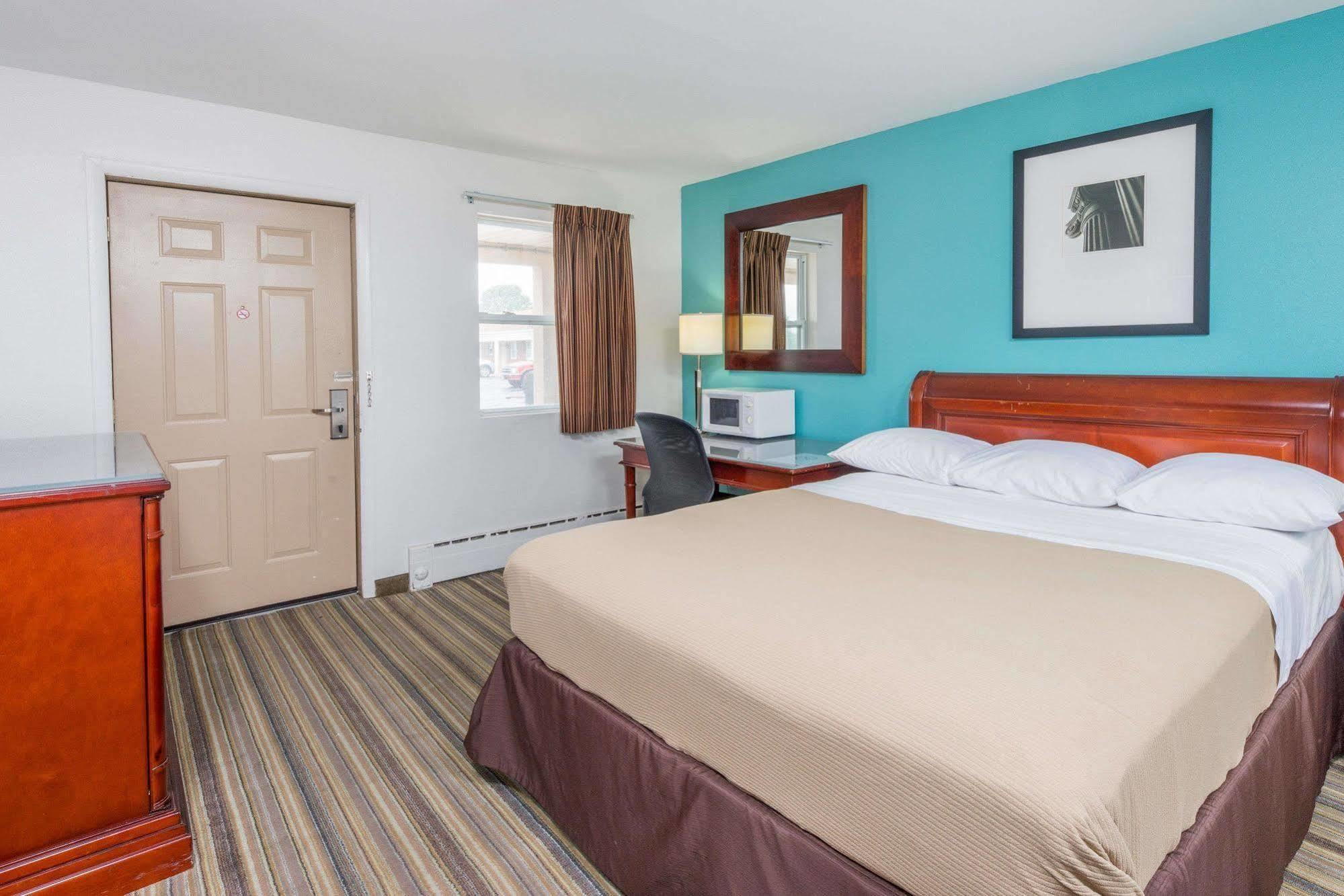 Rodeway Inn Pittsfield Εξωτερικό φωτογραφία