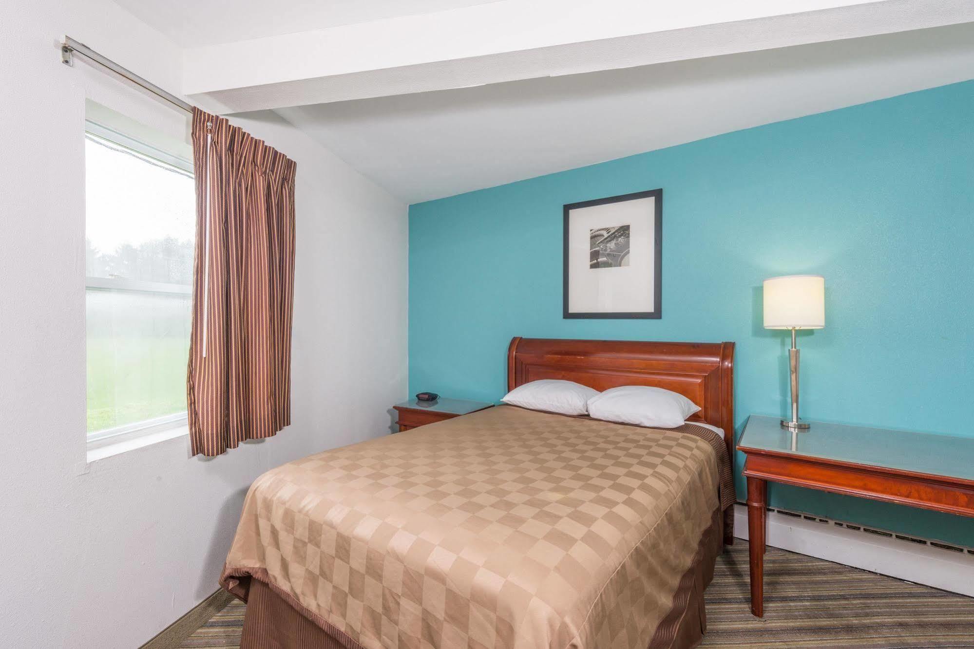Rodeway Inn Pittsfield Εξωτερικό φωτογραφία